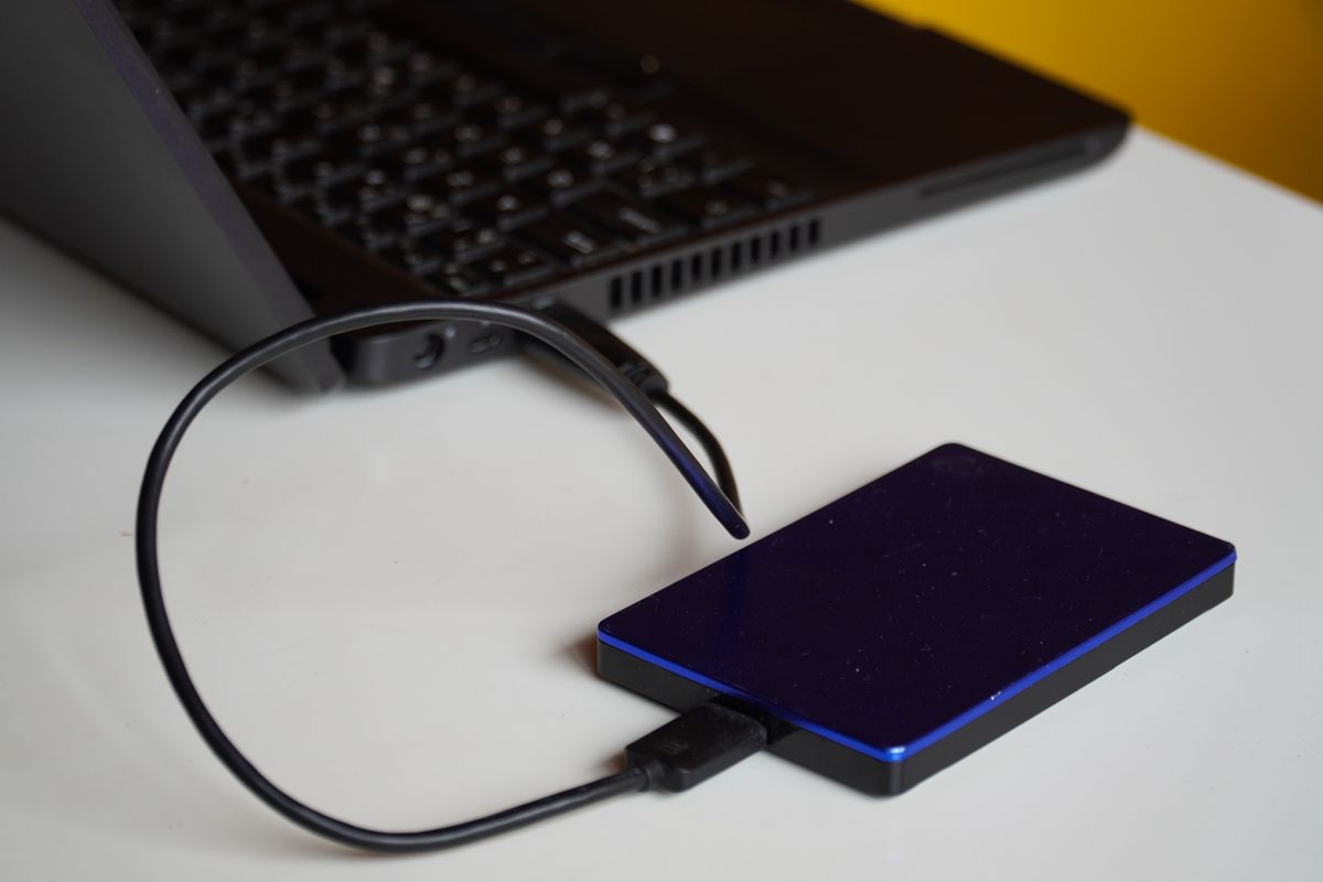 USB Extension Cable Problem With Portable Hard Drives – Reason & Solution
